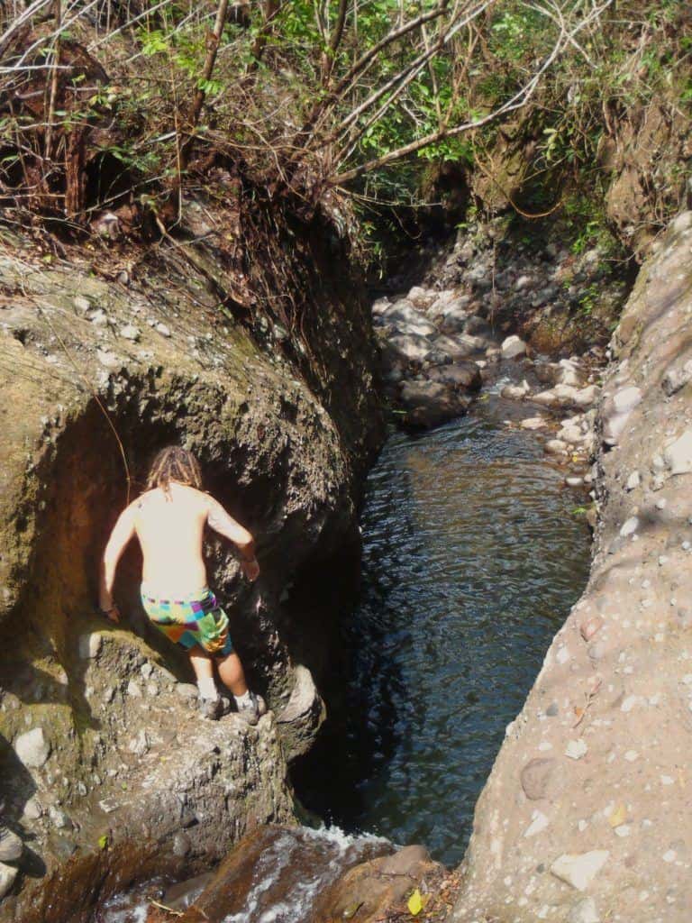 Our experiences from canyoning inwards Republic of El Salvador Canyoning In Republic of El Salvador – Unexpected Excitement