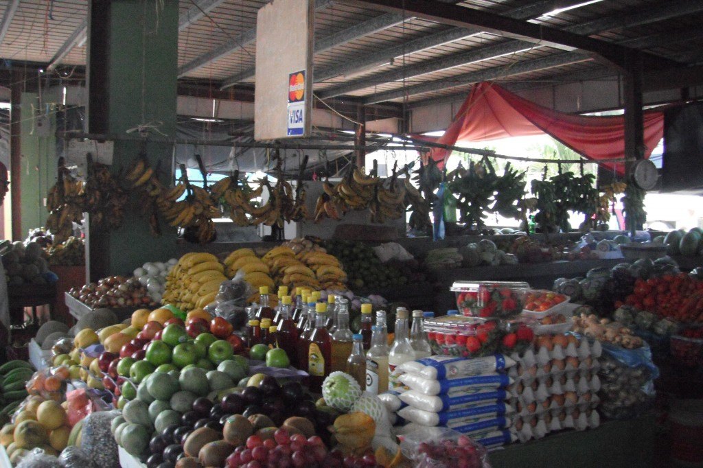 Fruit Market In San Ignacio. Things To Do In Belize