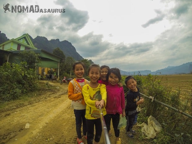 Smiling Kids Life In Phong Nha Vietnam Images Pictures Photo Gallery