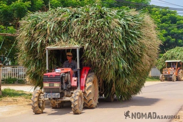Tractor Photos Make You Travel To Vietnam