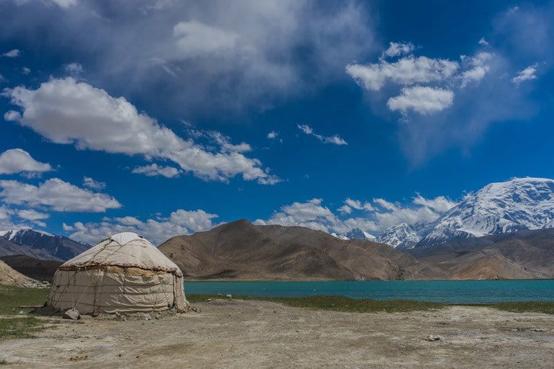 Trekking Karakul Lake Mutzagh Ata Karakoram Highway