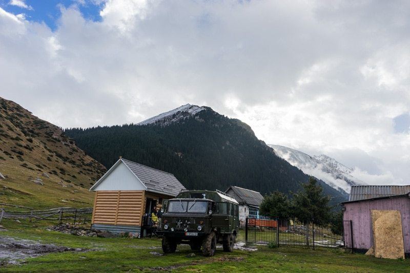 Camp Hiking Altyn Arashan Valley Hot Springs Kyrgyzstan