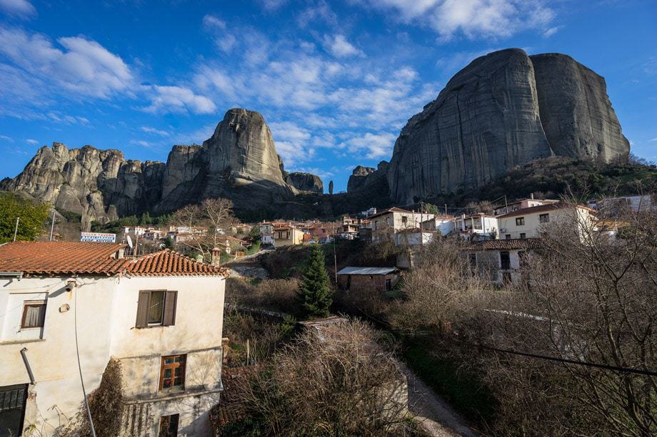 Kastraki Village Hiking Tour Of Meteora Monasteries