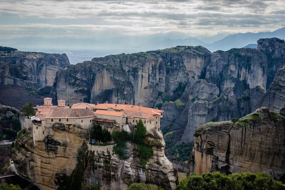 Hiking Tour Of Meteora Monasteries