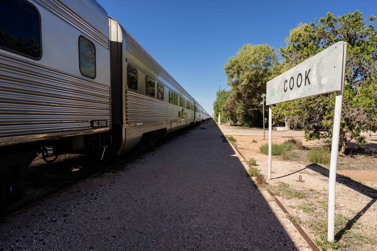 Cook Sign Indian Pacific Rail Journey #Journeybeyond