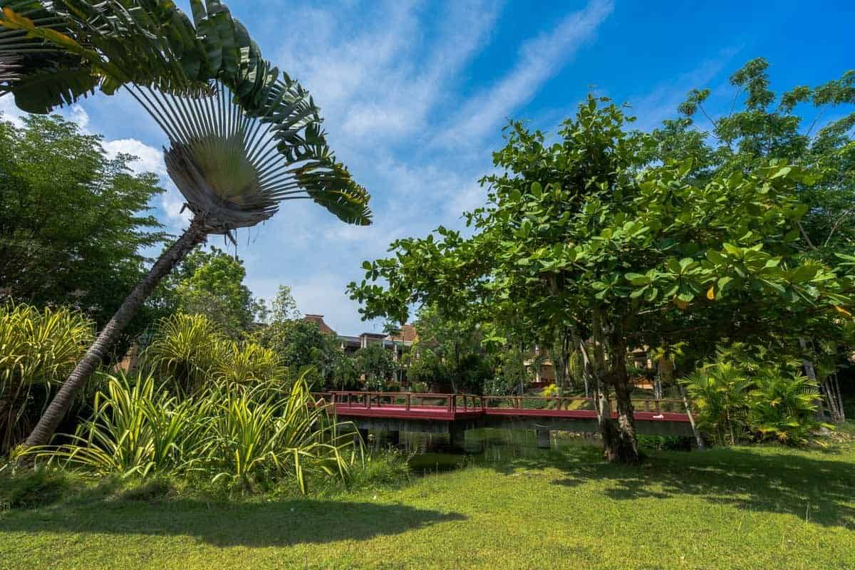 Two years agone nosotros showed upward on the tranquility isle paradise that is Koh Lanta Crown Lanta – The Best Luxury Hotel In Koh Lanta