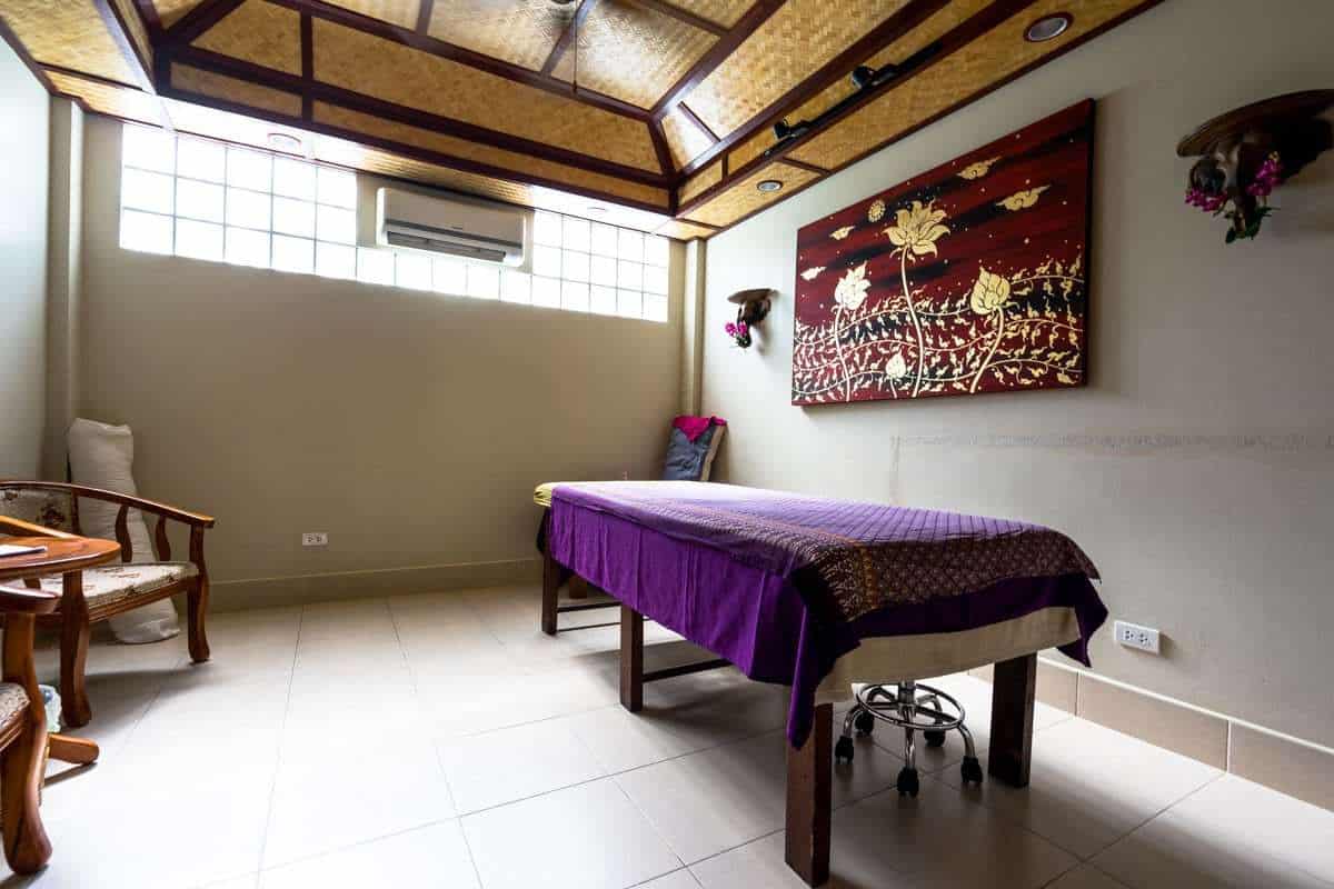 Massage Room Atmanjai Wellness Spa Detox In Thailand