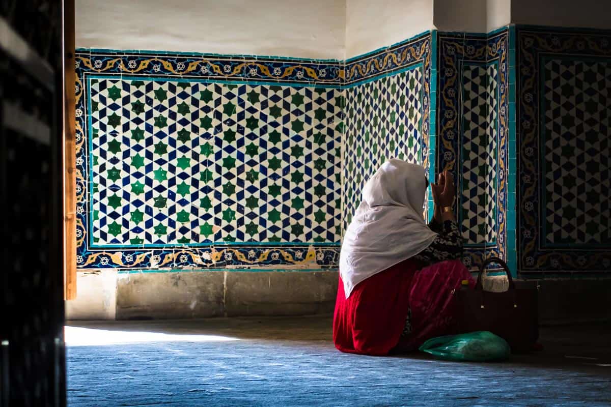 Bukhara Lady Praying Uzbekistan Photography