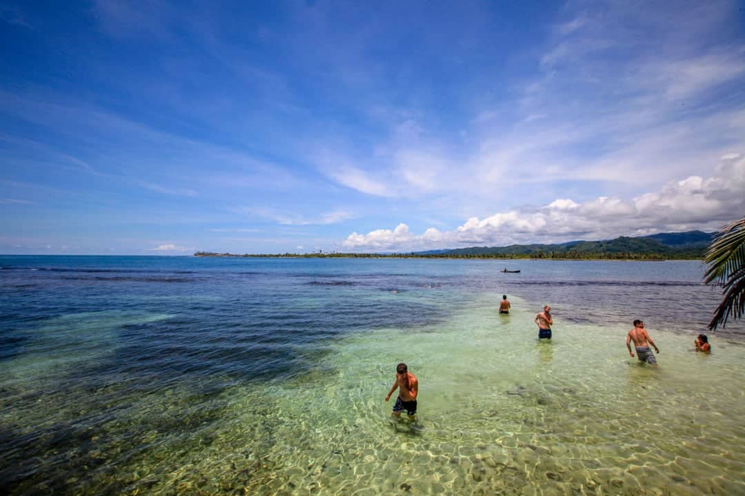 San Blas Islands Speedboat