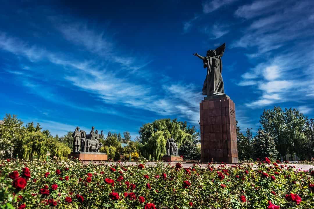 Bishkek Statue Photos Of Kyrgyzstan