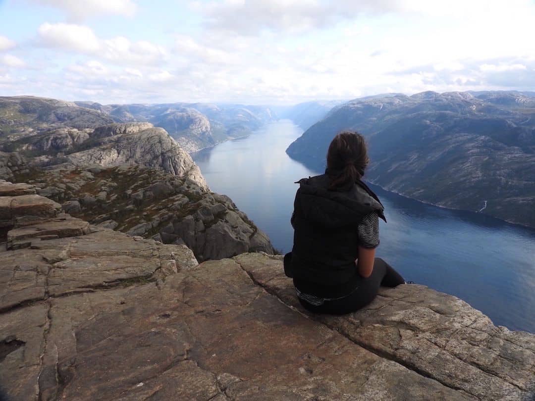 Experience epic views similar this when hiking inwards Kingdom of Norway Influenza A virus subtype H5N1 Beginner’s Guide to Hiking inwards Norway