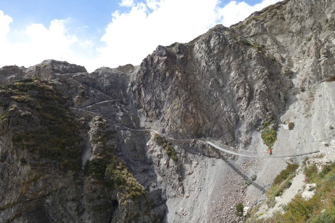 trek is every bit challenging every bit it is beautiful The Ultimate Guide to Trekking the Annapurna Circuit inward Nepal