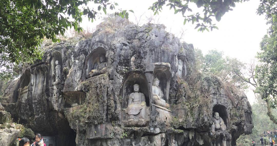 The carved Buddhas were i of my favourite parts of visiting this expanse The 10 Best Things to Do inward Hangzhou, China
