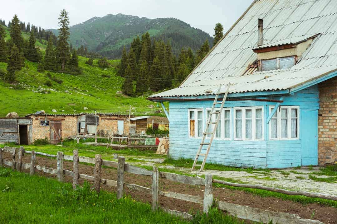 Blue House Jyrgalan Village Kyrgyzstan