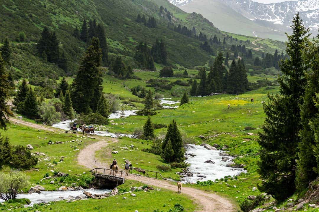 A detailed guide on everything you lot demand to know most the construct novel The Ultimate Guide to the Keskenkija Loop Trek inwards Kyrgyzstan