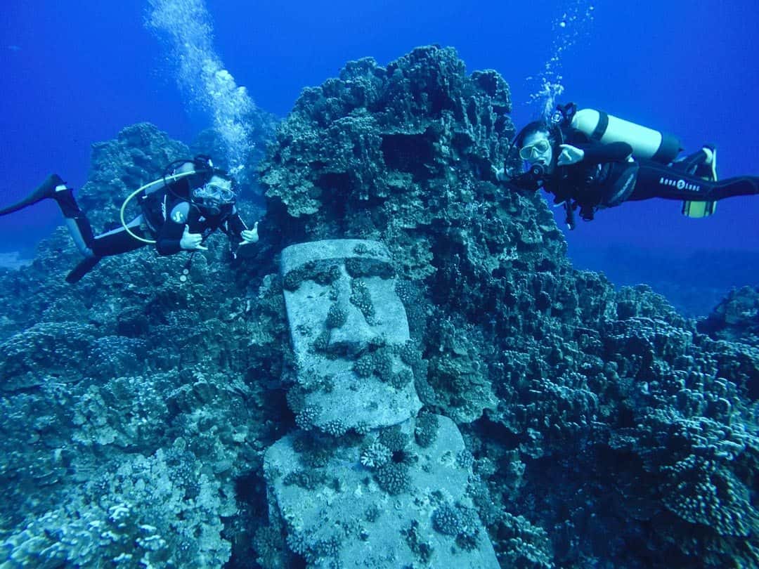 Underwater Moai Photos Of Chile