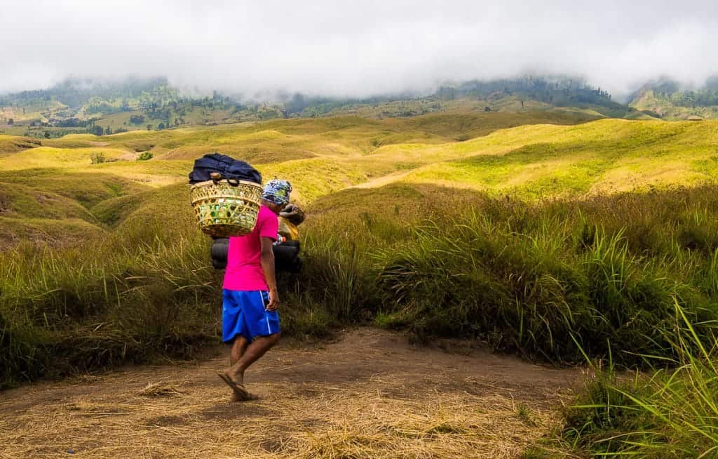 Rinjani Trekking Porters