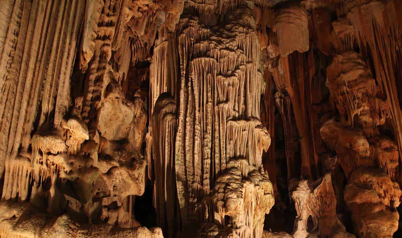 Explore The Cango Caves - Adventure Activities In South Africa