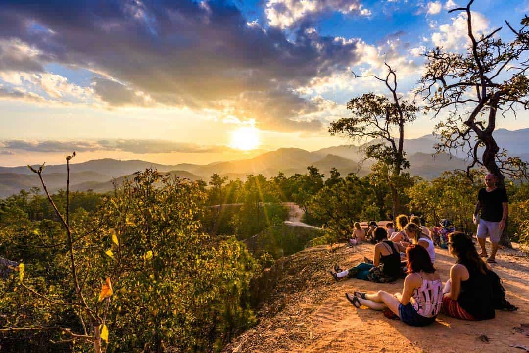 From the famous canyon to the funky cafes 17 Awesome Things to Do inward Pai, Thailand (2019 Edition)