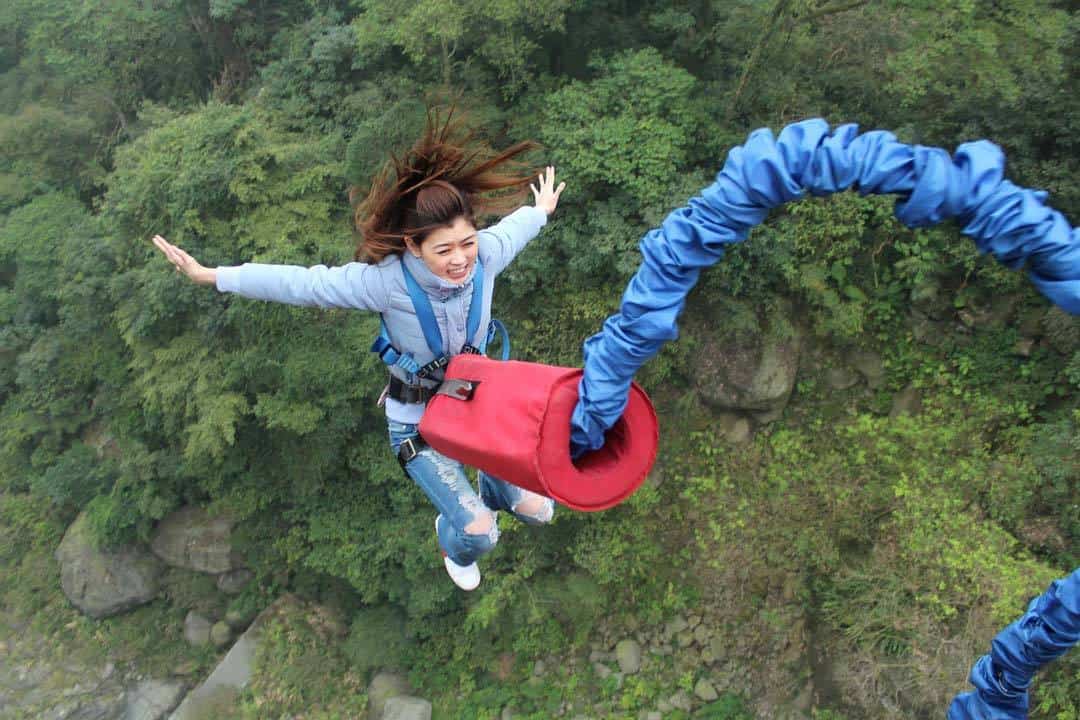 Bungee Jumping, Rainforest