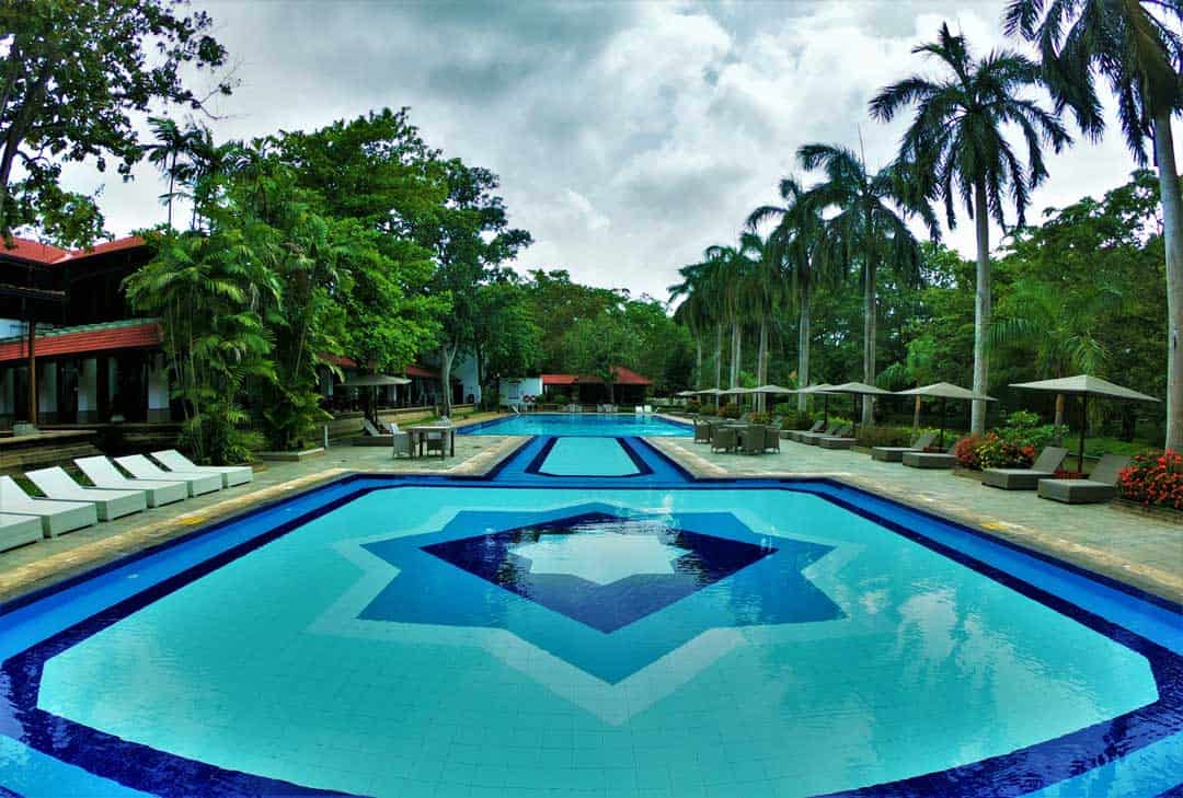 Located at some of the best locations inwards Sri Lanka Cinnamon Hotels Review – Sri Lanka