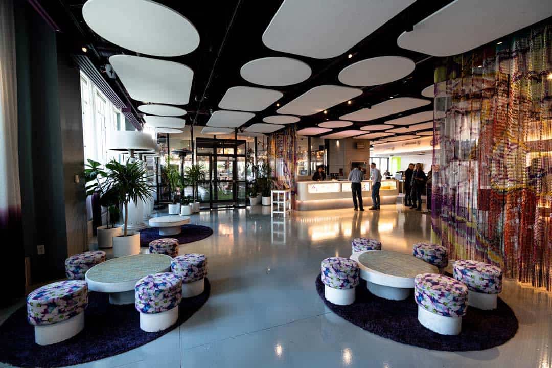 Yotel Reception