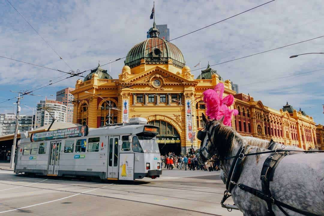 places to visit near melbourne by train