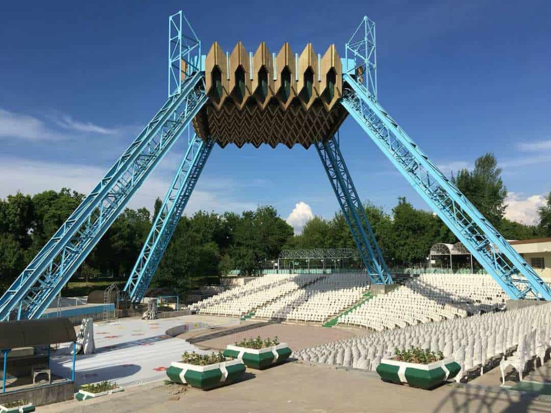 From exploring imposing Soviet Architecture to marvelling at gorgeous mosques as well as museums sixteen Awesome Things to Do inwards Tashkent, Uzbekistan (2019 Edition)