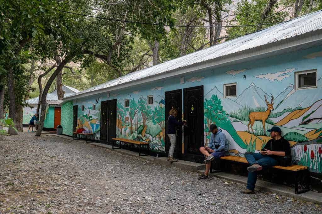 Accommodation Iskanderkul Lake