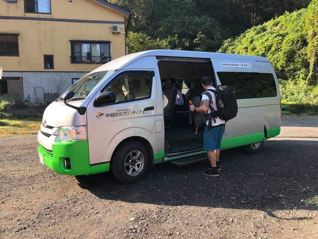 Clover Bus To Yamakoshi