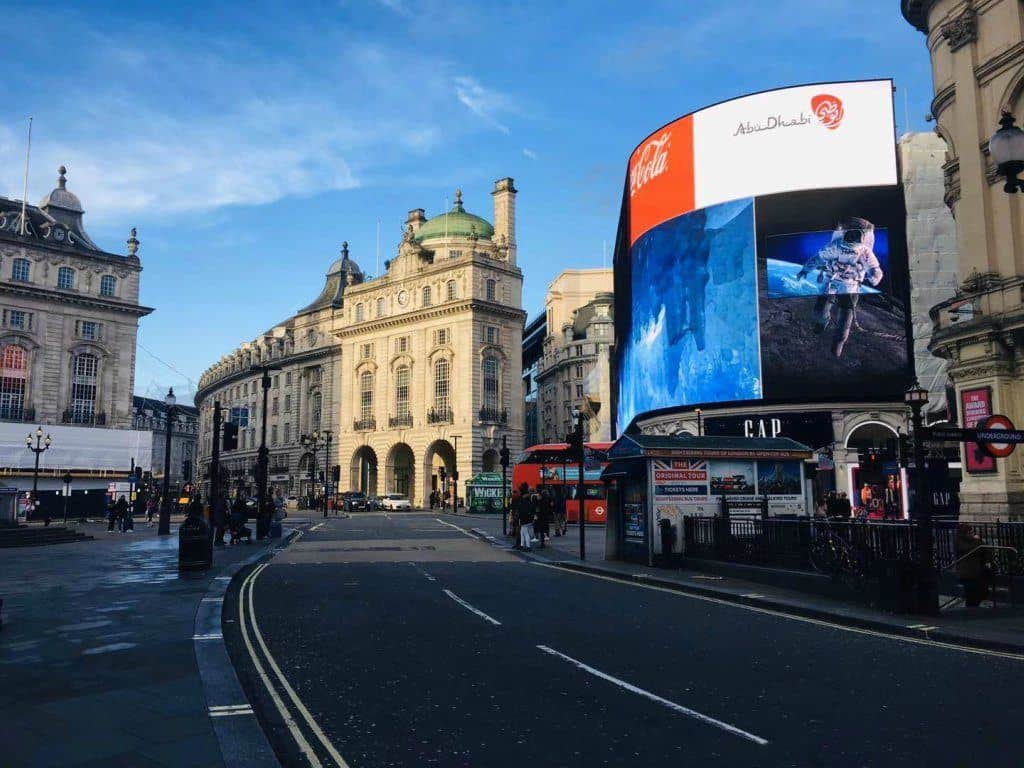 Picadilly Circus 