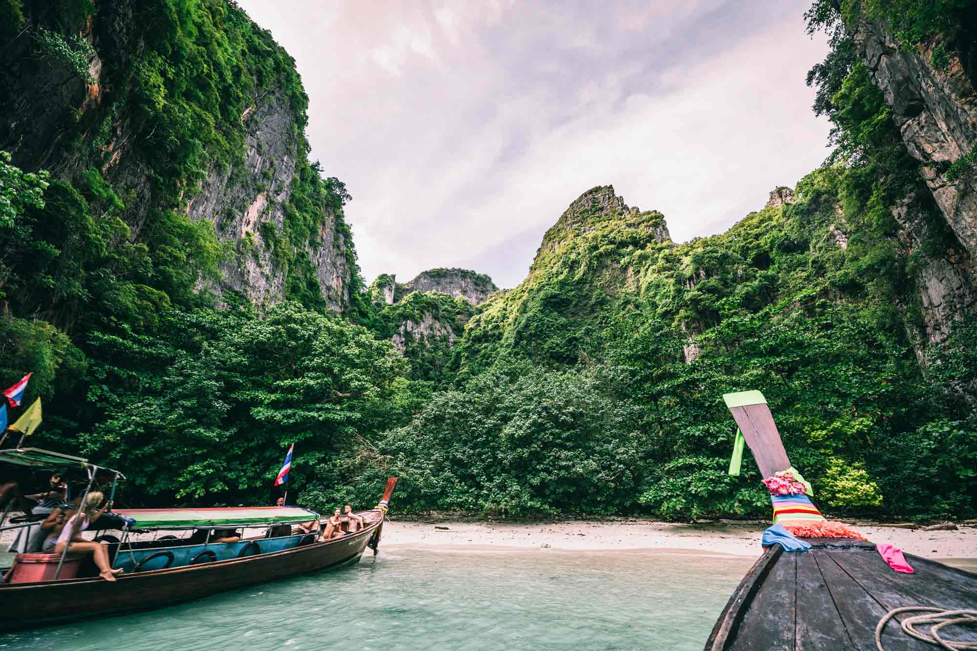 travel groups to thailand