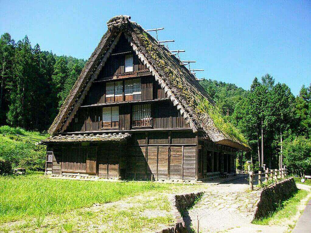 What To Do In Takayama Hida Folk Village.