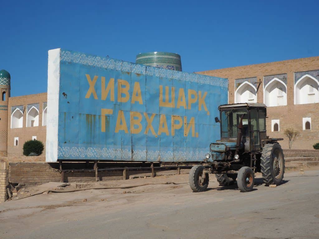 Russian Is Still Widely Used In Uzbekistan