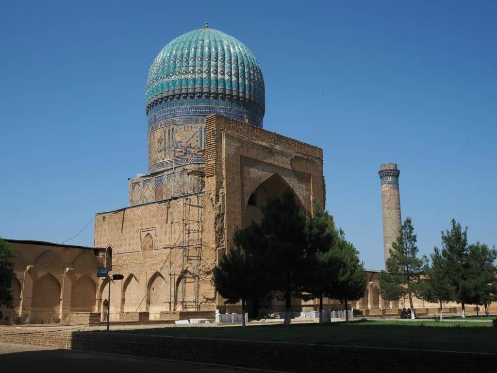 Bibi-Khanym Mosque Interior In Samakand