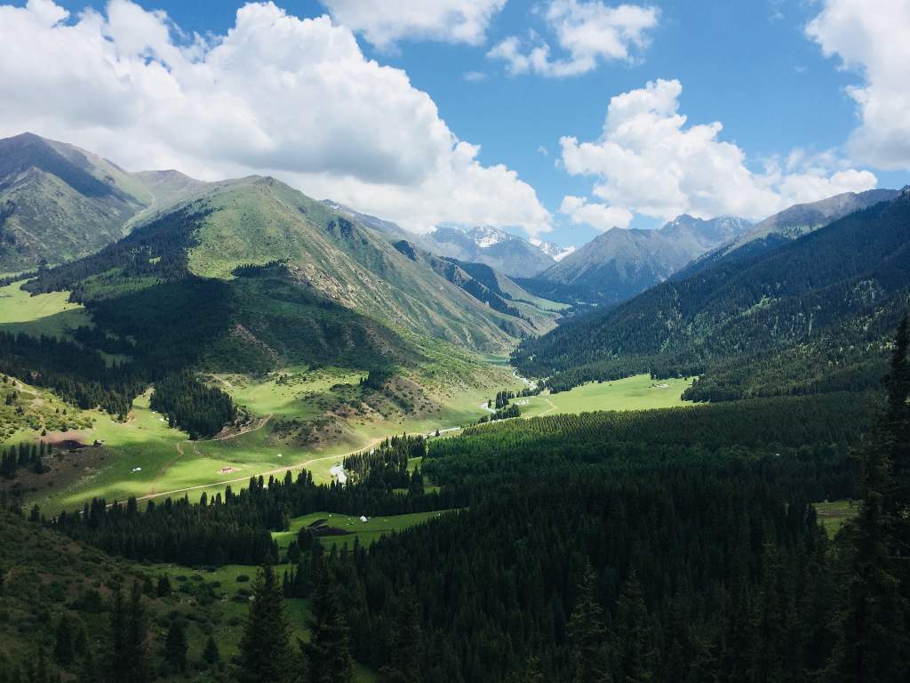 Views Over Jeti Oguz In Kyrgyzstan Itinerary