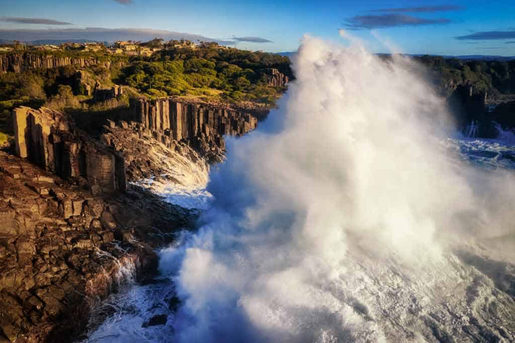 Bombon louhoksen luotain ammuttu