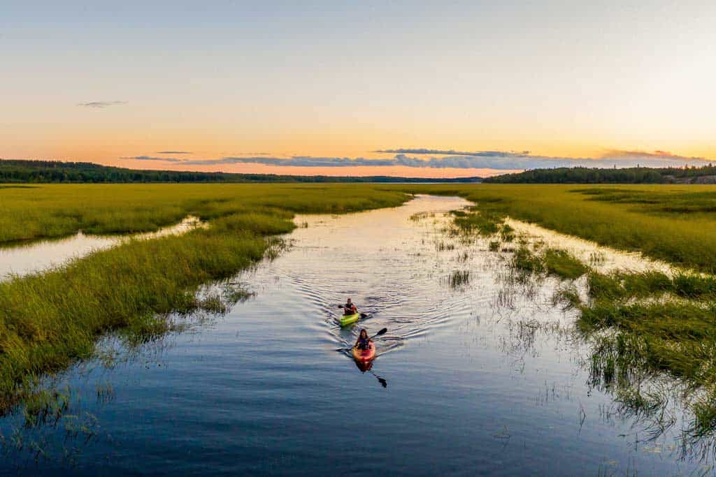 Canoeing In Manitoba