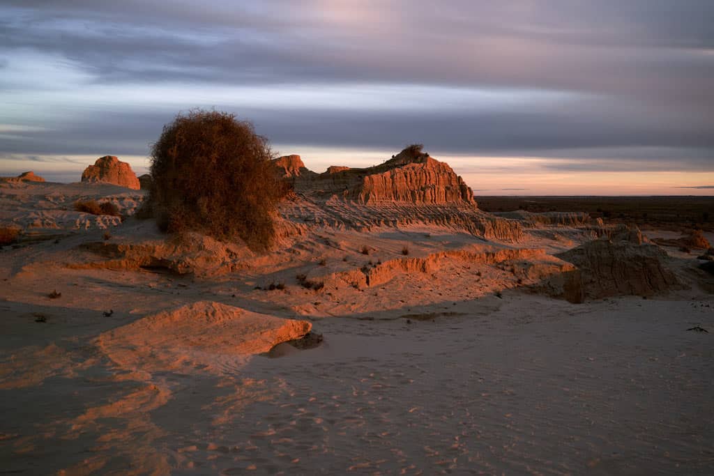 Mungo National Park At Sunset