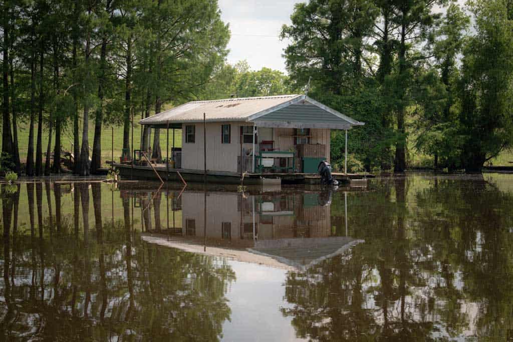 House On Swamp