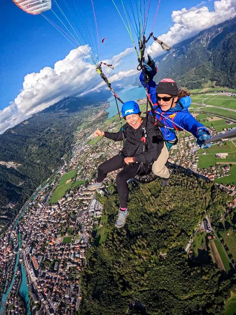 Alesha Paragliding