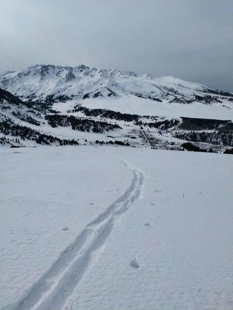 Ski Tracks Jyrgalan