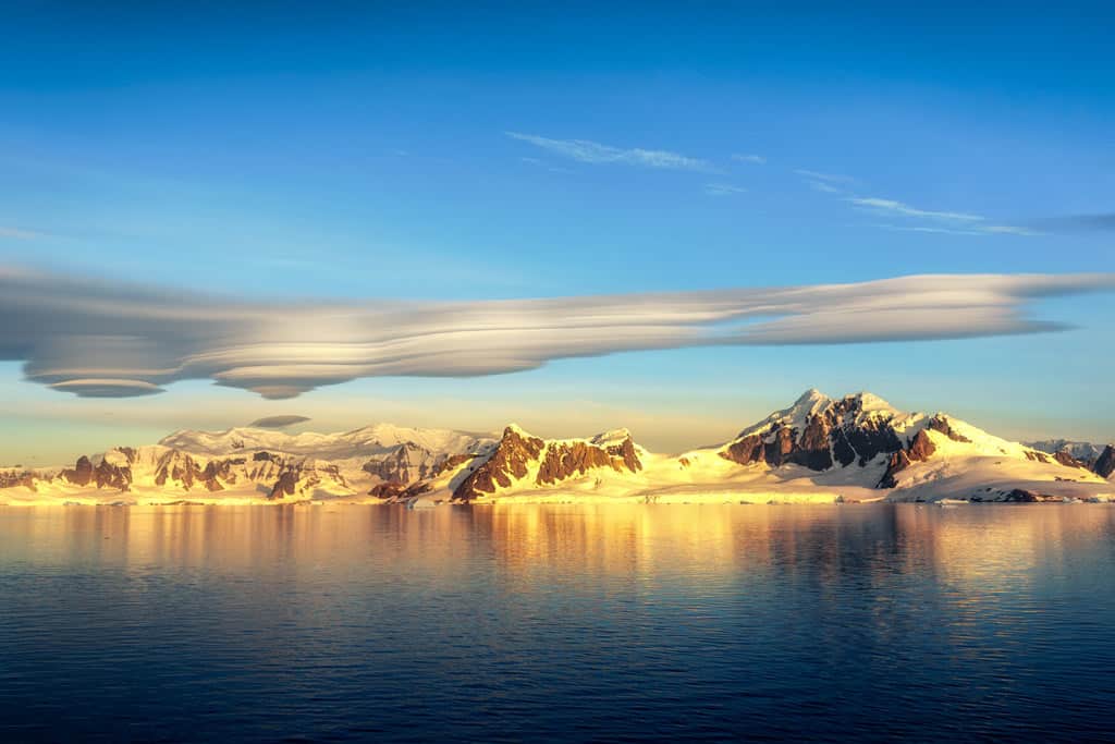 Sunset Best Time To Visit Antarctica