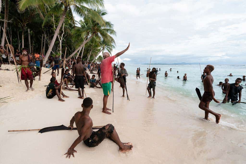 A Chief Comes Forward And Calls For The End Of The Spear Fight.