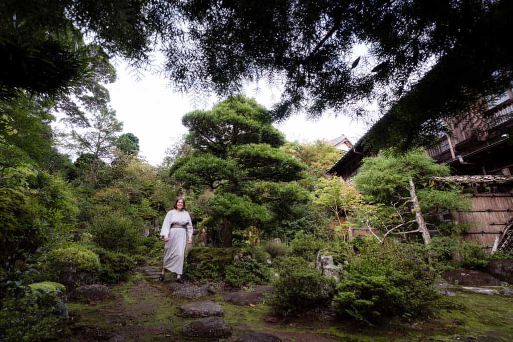 Ryokan Ochiairo Review Walking On Grounds