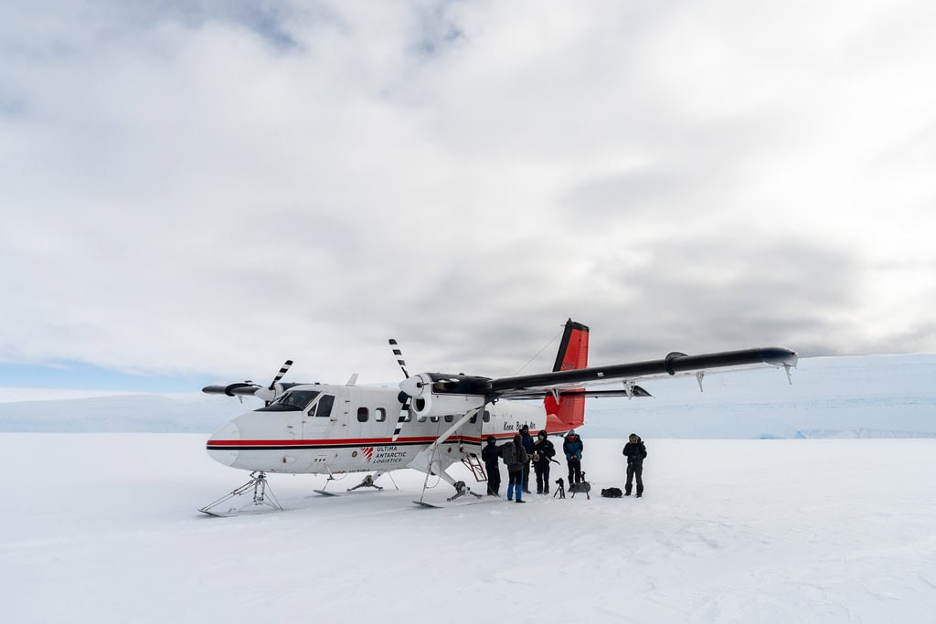 Twin Otter Lazarev Ice Shelf