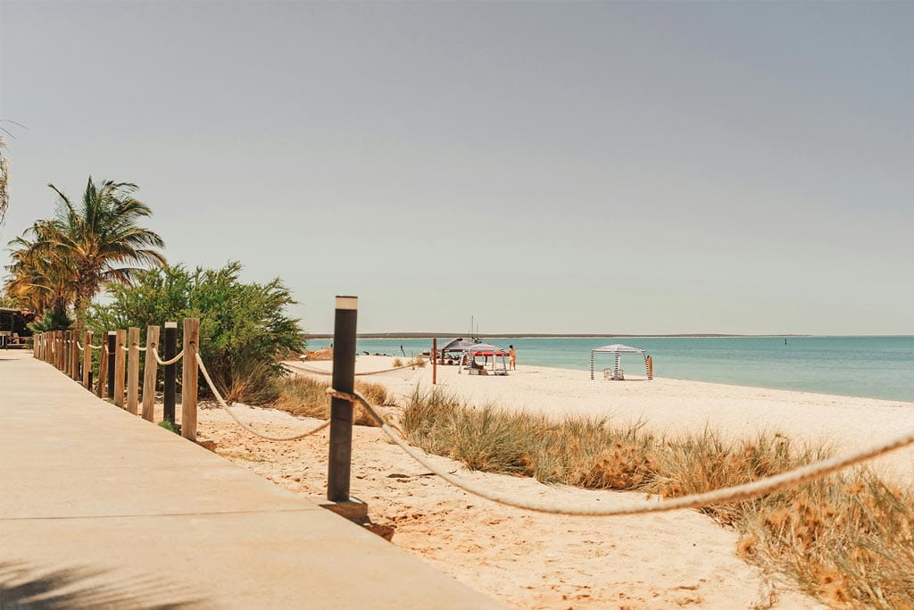 Monkey Mia, Western Australia Beach