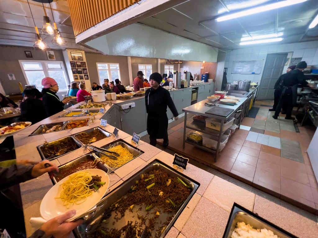 Buffetdiner op Mount Kinabalu